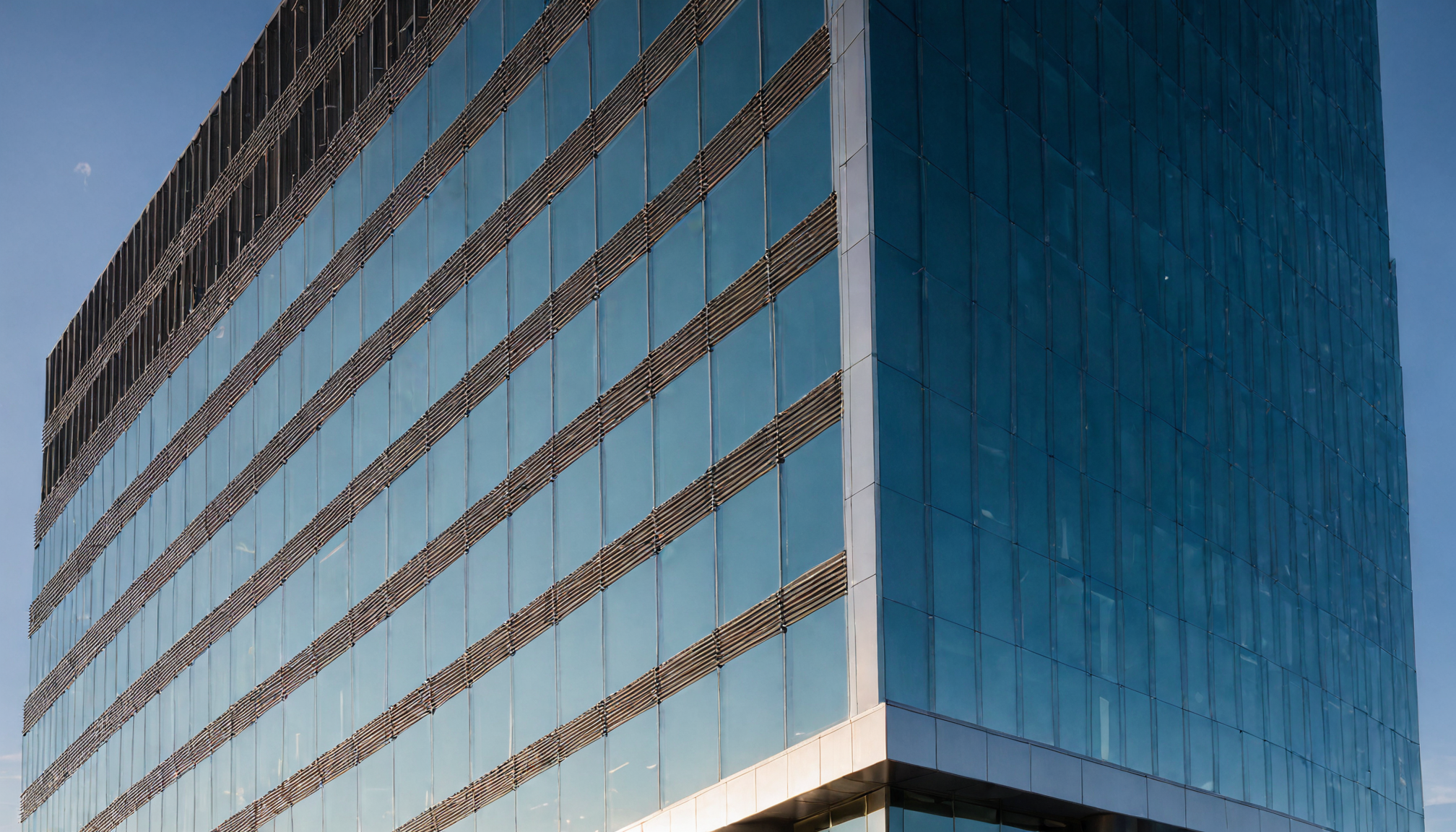 Aluminio: El Protagonista en la Nueva Era de las Fachadas Arquitectónicas